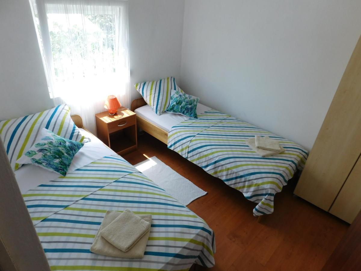 Apartmani Ruza Košljun Eksteriør bilde